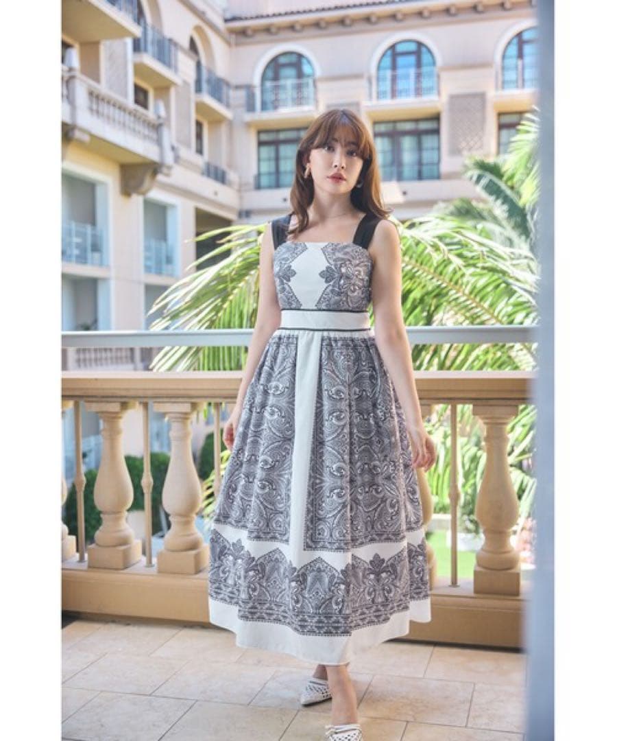 ワンピース herlipto Marbella Panel Printed Dress