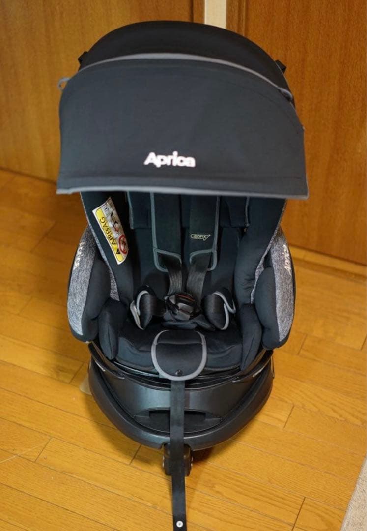 アップリカ フラディア グロウ ISOFIX AC