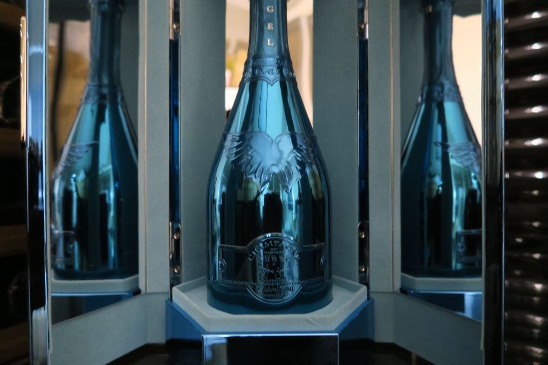 エンジェル ヴィンテージ 2005年 ブルー 正規品 シャンパン ケース付き