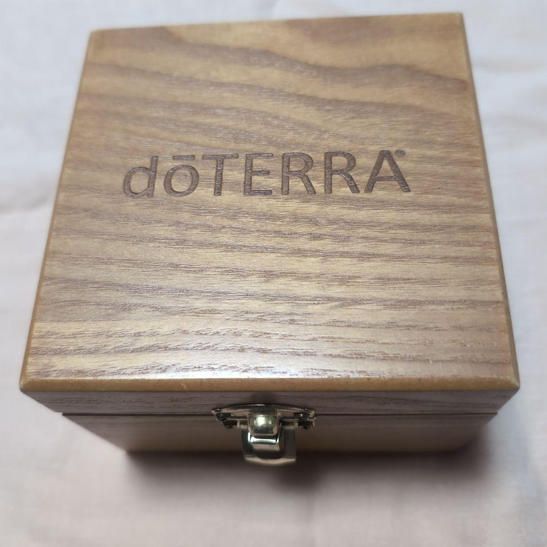 doTERRA 正規品未開封感情のオイル6本＆木箱セット