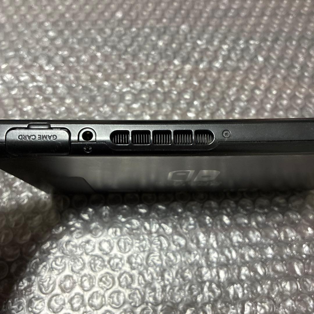 2 Nintendo Switch 本体　初期型