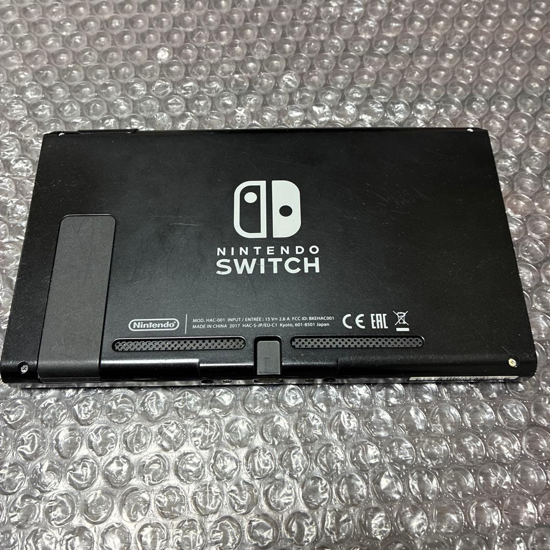 2 Nintendo Switch 本体　初期型