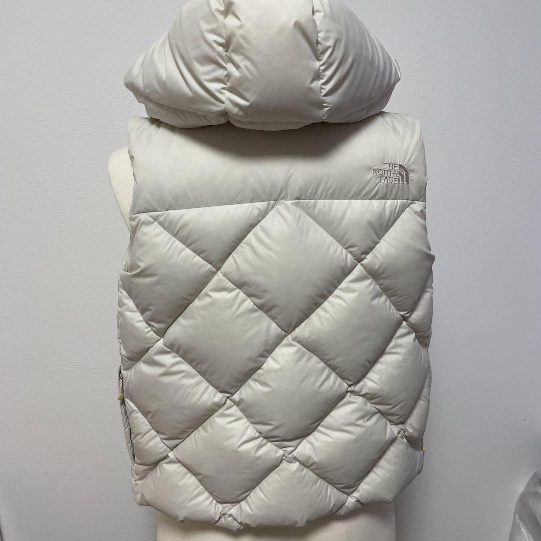 THE NORTH FACE ホワイト ダウンベスト