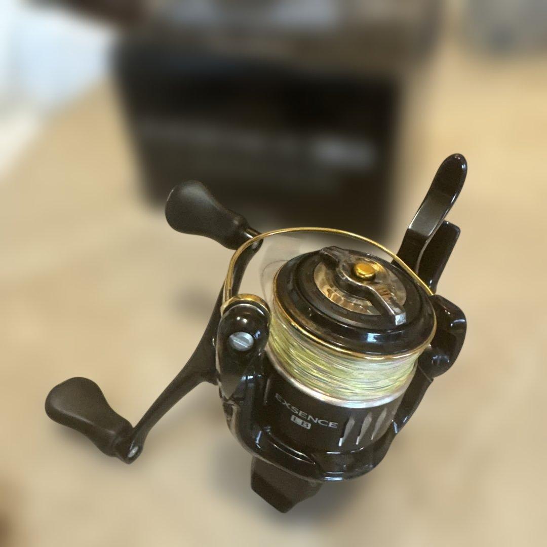 SHIMANO EXSENCE LB C2000MDHスピニングリール 箱付き