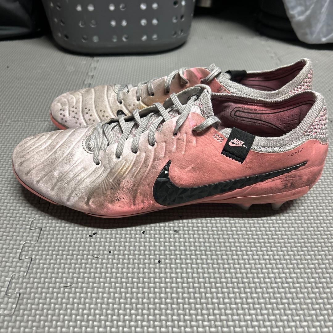 Nike ティエンポレジェンド10 FG 25.5cm