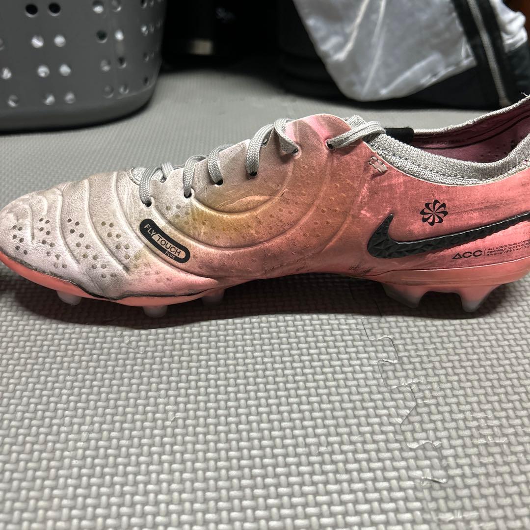 Nike ティエンポレジェンド10 FG 25.5cm