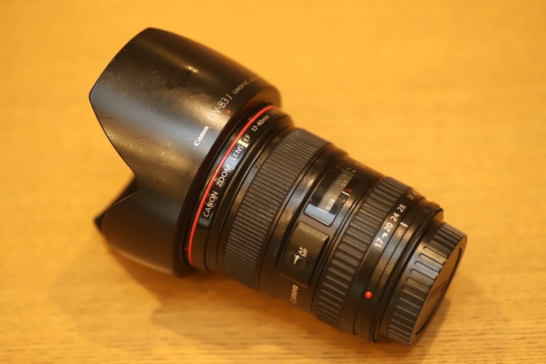 【程度良好】キヤノン Canon EF 17-40mm F4 L USMフード付