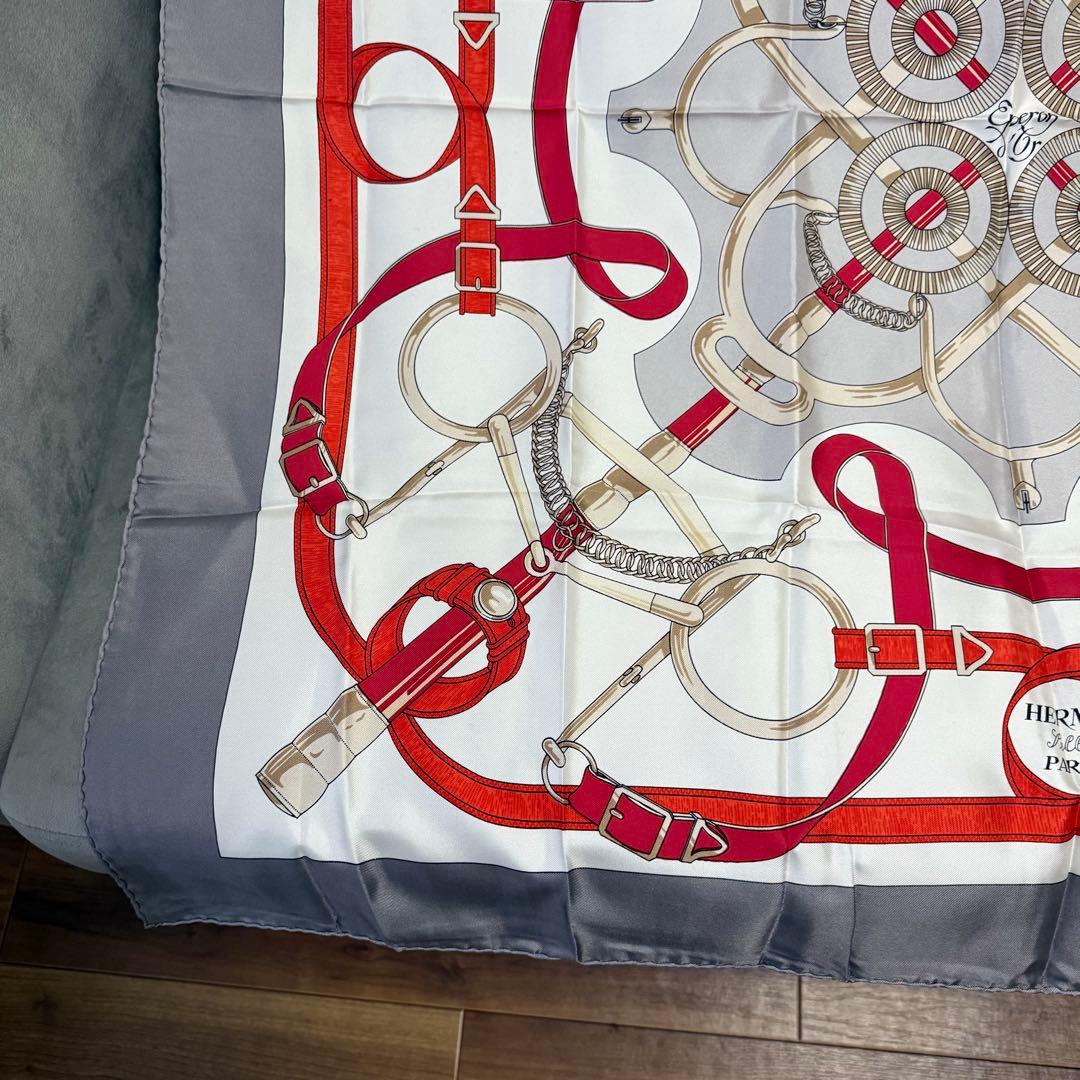 エルメス カレ 90 エプロン ドール シルク スカーフ バンダナ