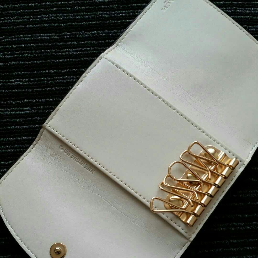 COACH キーケース F73603 新品 ホワイト 最新作モデル レディース