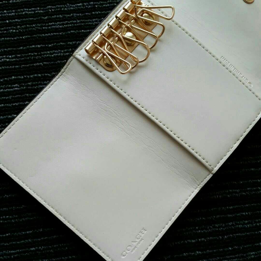 COACH キーケース F73603 新品 ホワイト 最新作モデル レディース