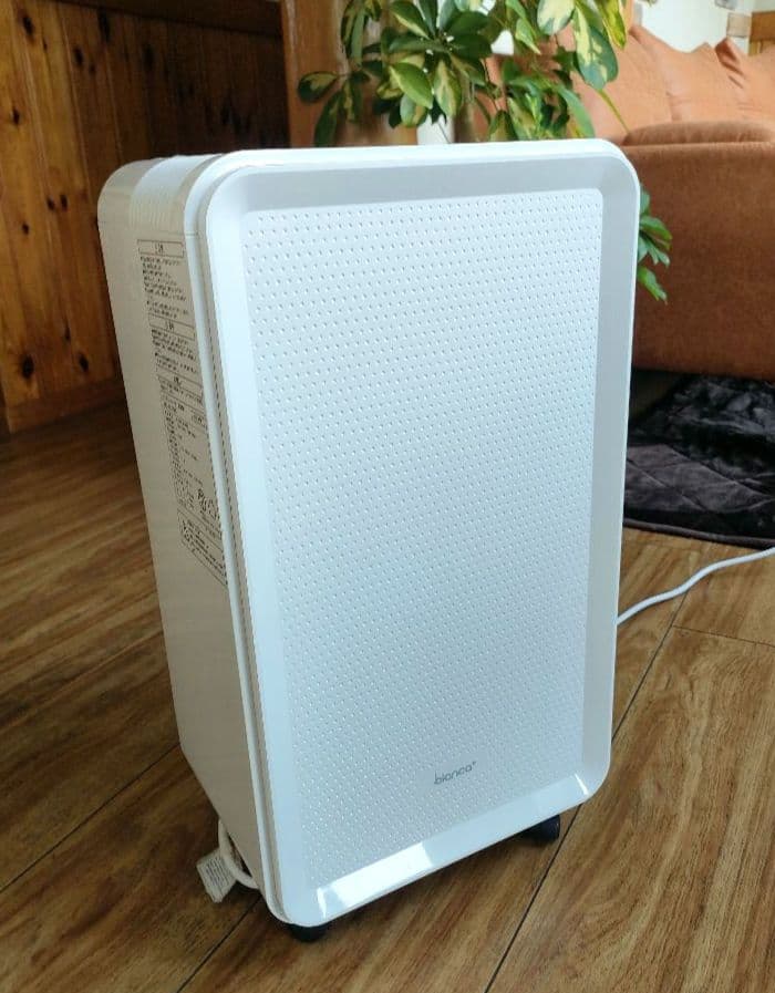 bianca コンプレッサー式除湿機 GBT-28300 ホワイト　2021年製