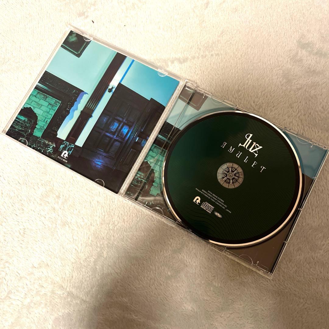 ［写真、缶バッチ付］AMULET 通常盤