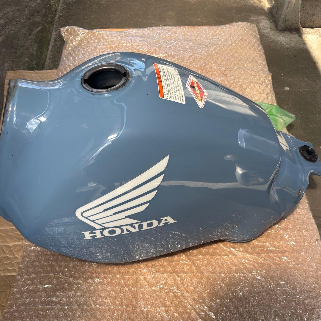 ル*フ様 ftr223ボニーブルー　純正タンク