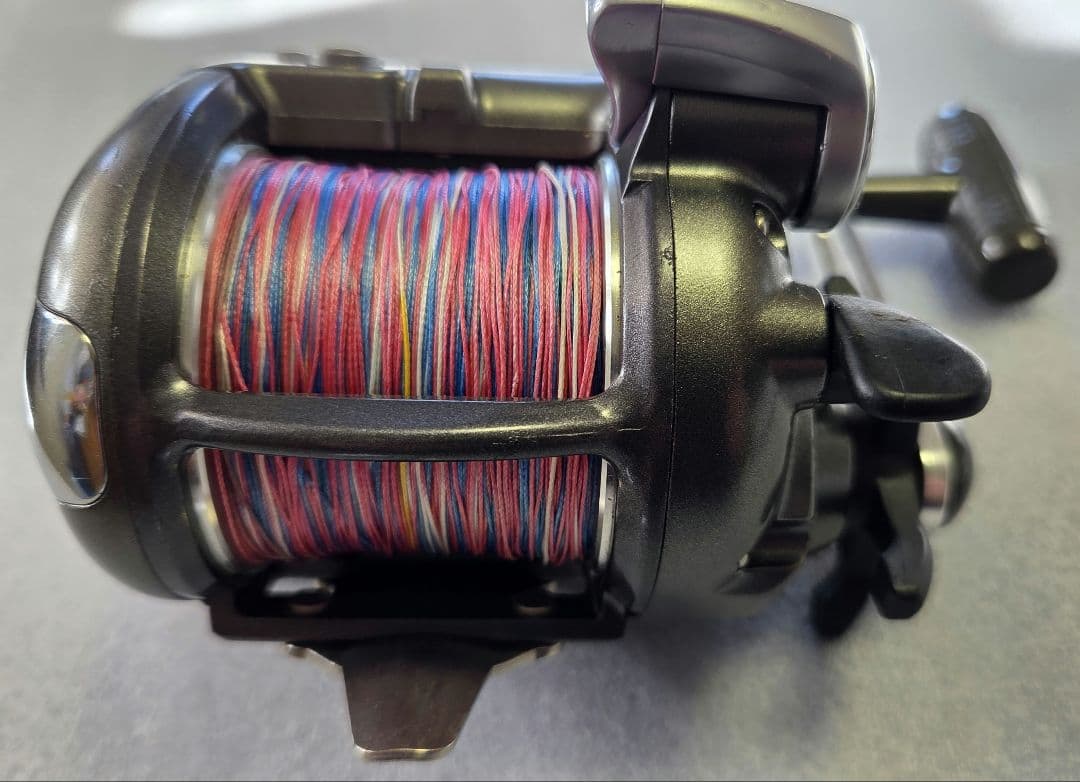 RYOBIアドベンチャーSS700AC 電動リールAdventureデジタル表示