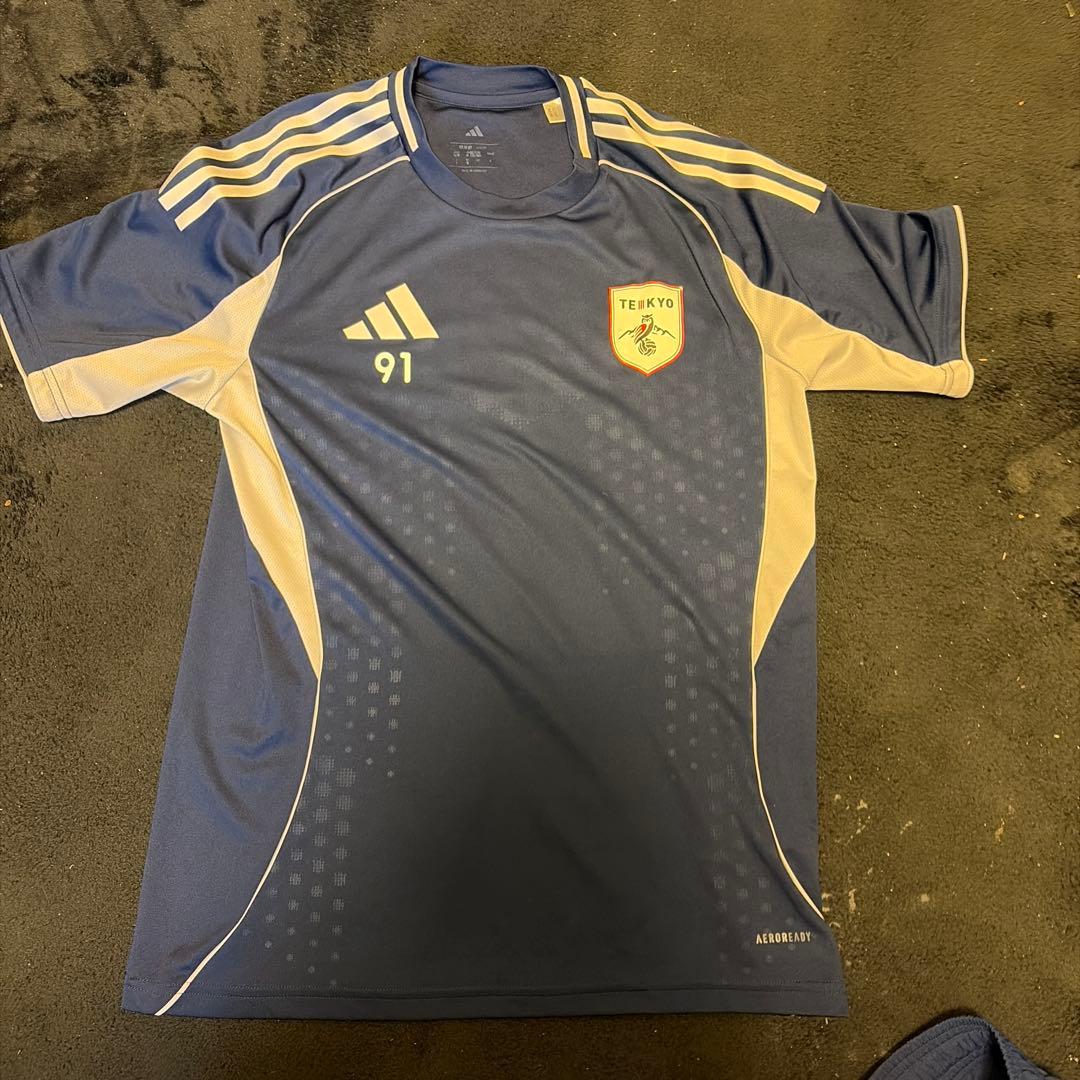 adidas 帝京第三サッカーウェア 91番 赤