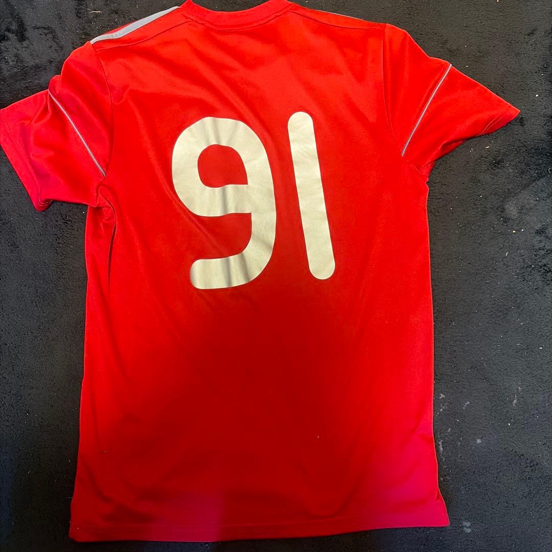 adidas 帝京第三サッカーウェア 91番 赤