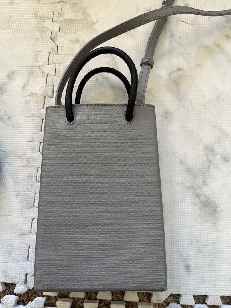 BALENCIAGA グレー ショルダーバッグ