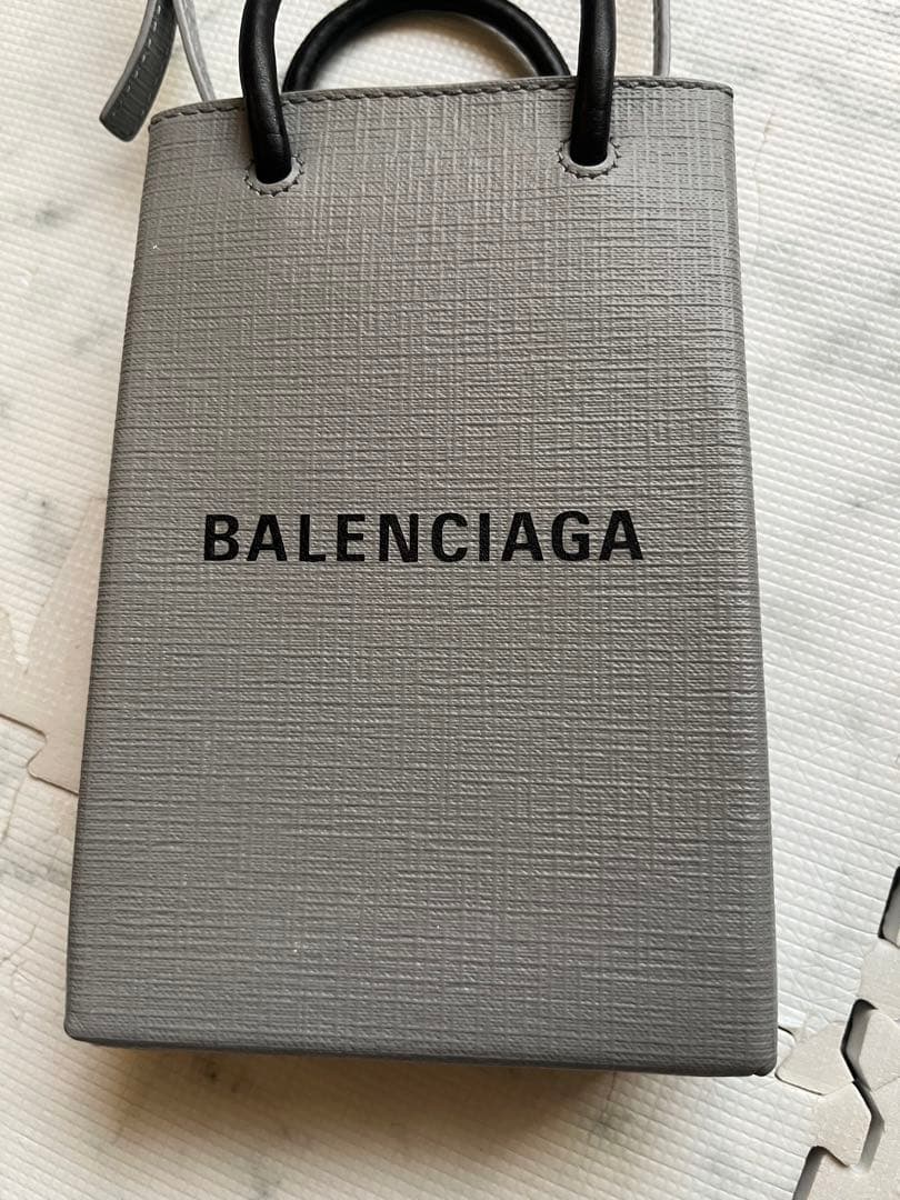 BALENCIAGA グレー ショルダーバッグ