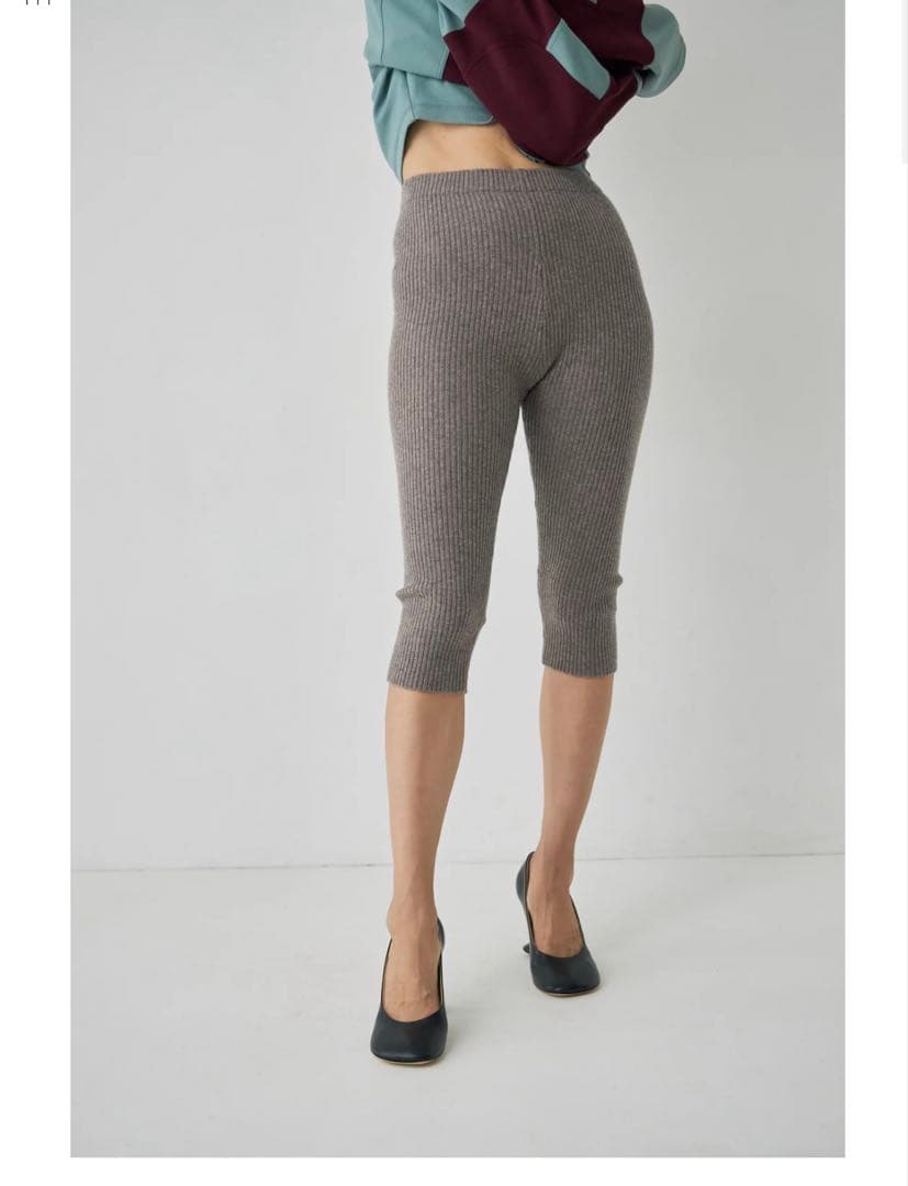 最終値下げ　Mediam Knit Half Pants 完売　ニットパンツ