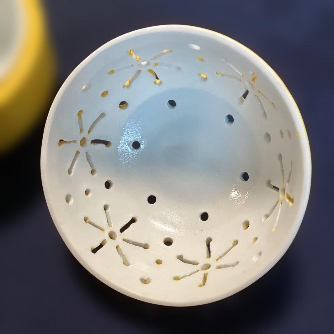 黄、緑、紫交チ型蓋物8客　　新品未使用