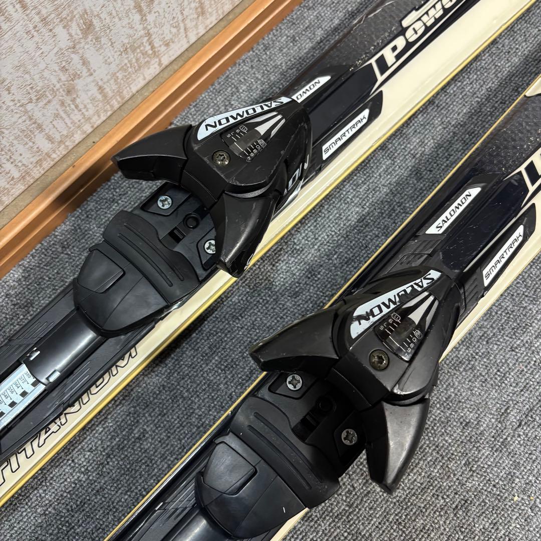 【送料無料】SALOMON カービングスキー