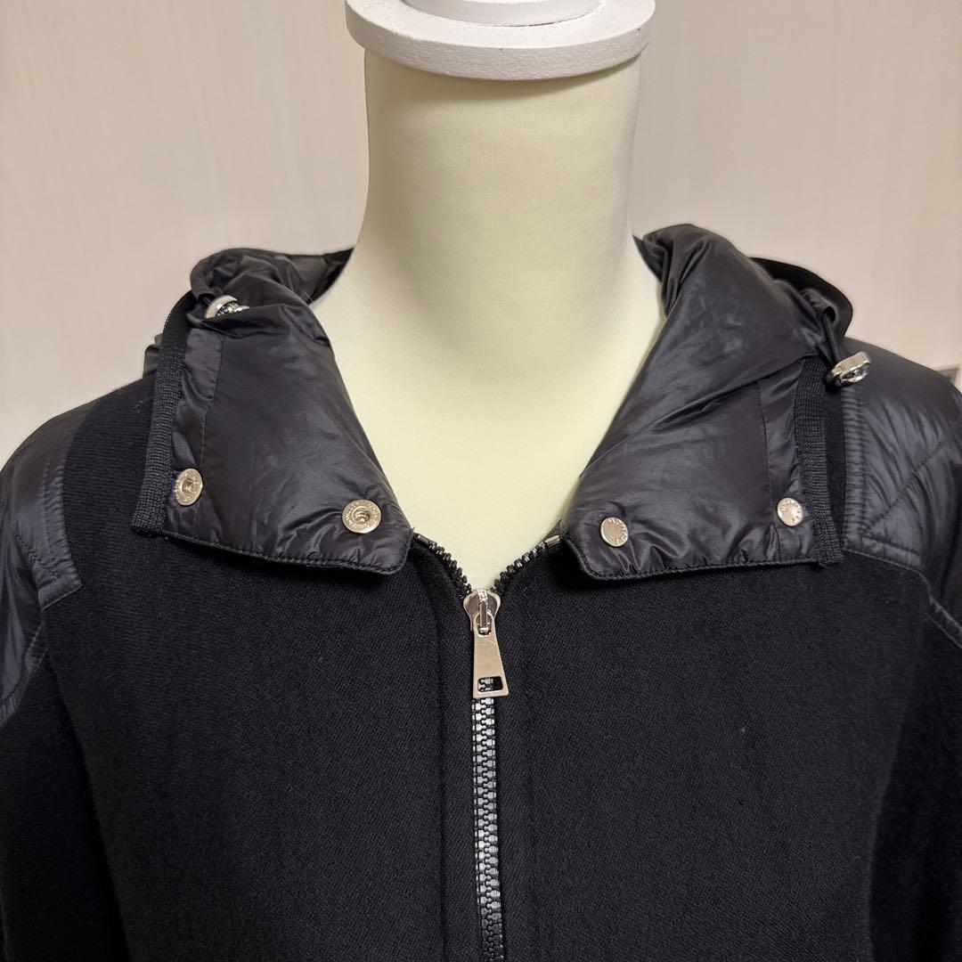MONCLER フード付きポンチョ 黒