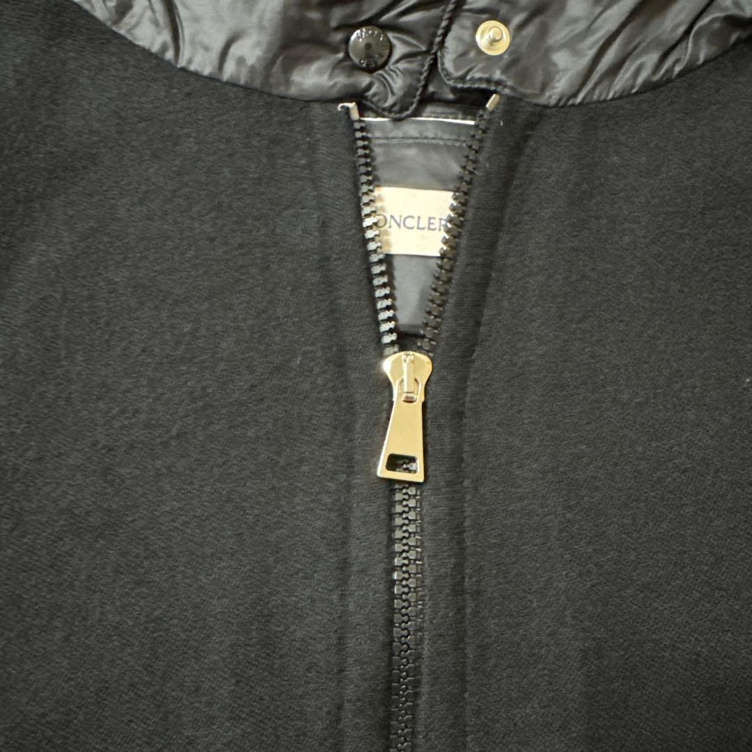 MONCLER フード付きポンチョ 黒