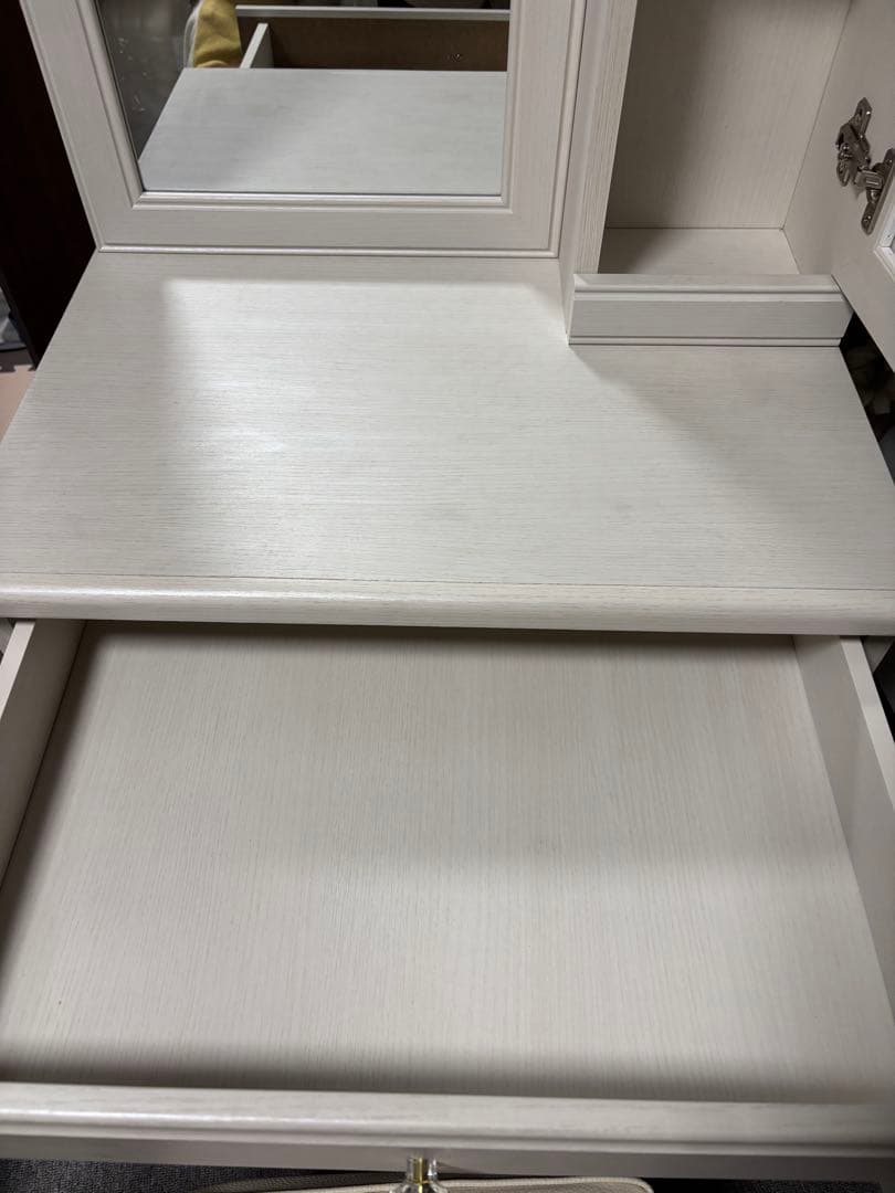 ニトリ　ドレッサー　1/20まで！　椅子別売り