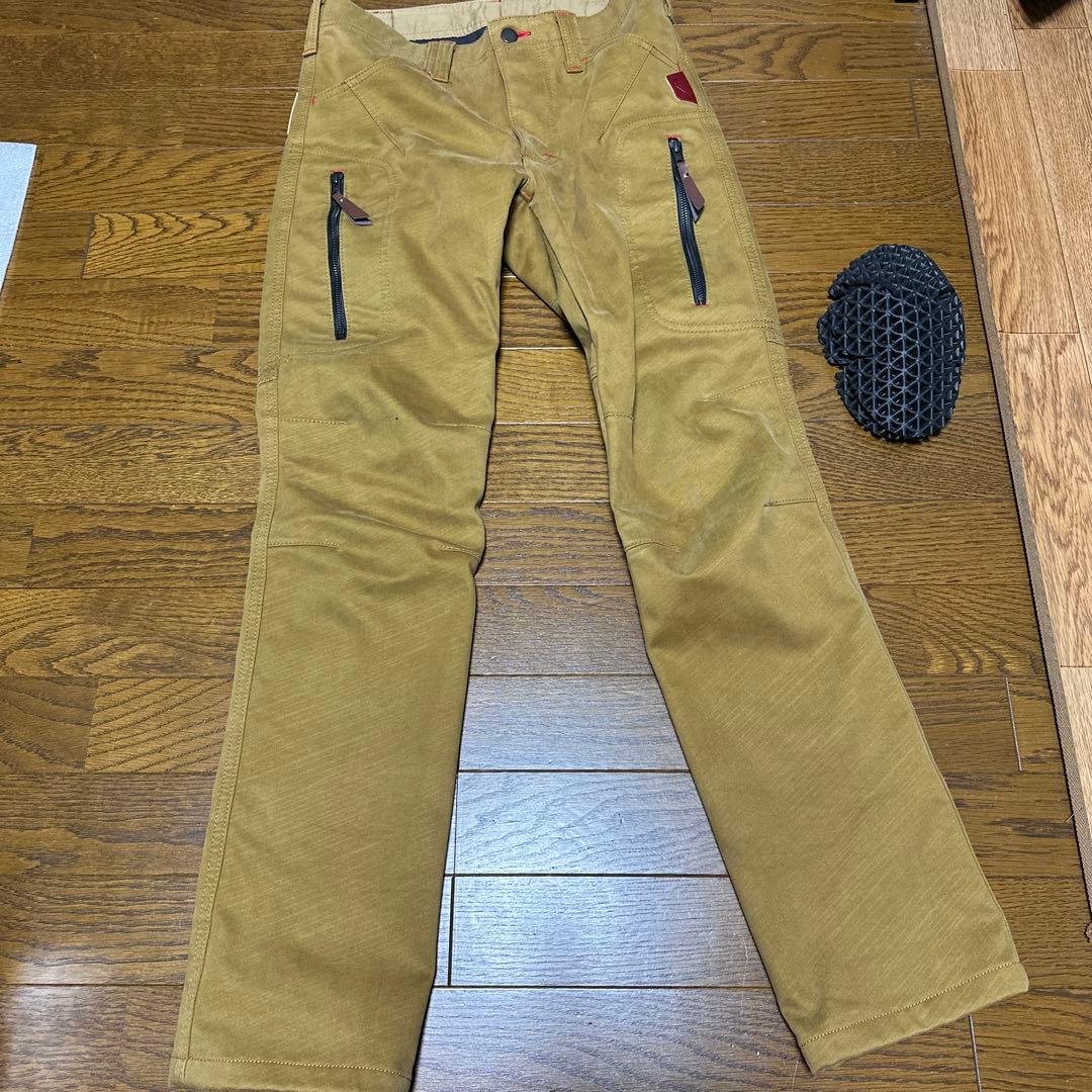 リンス　クシタニ　エクスパンドウィンドカットパンツ