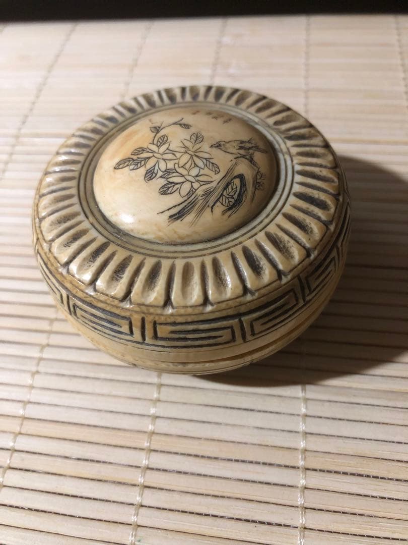 香盒子 天然素材 香具 賞物 古美術 収蔵品 彫刻品 香入れ