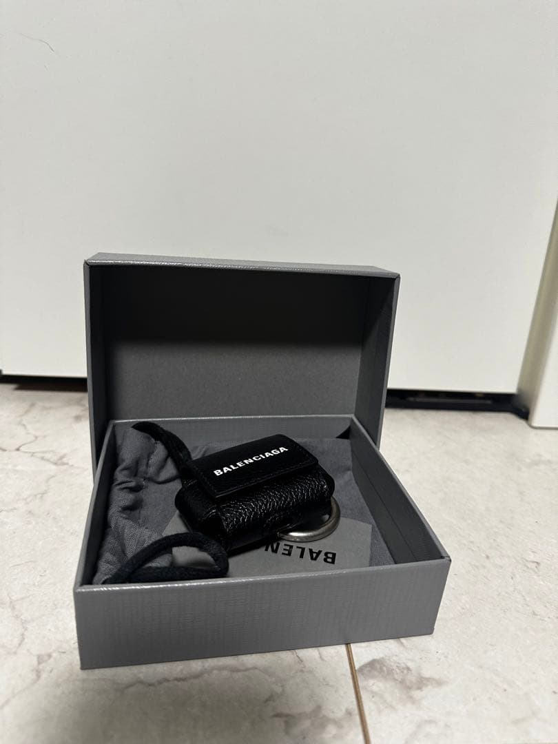 BALENCIAGA AirPods プロケース