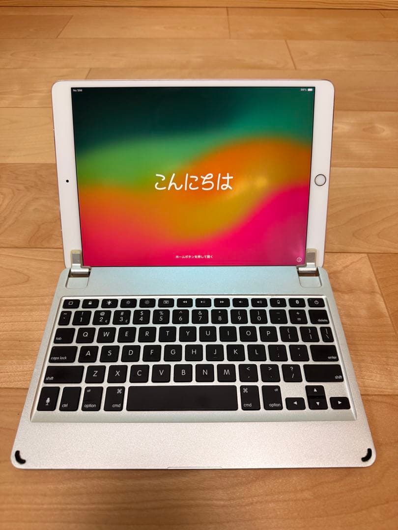 月*人様 iPad Pro 10.5インチ、アップルペンシル、キーボードなど