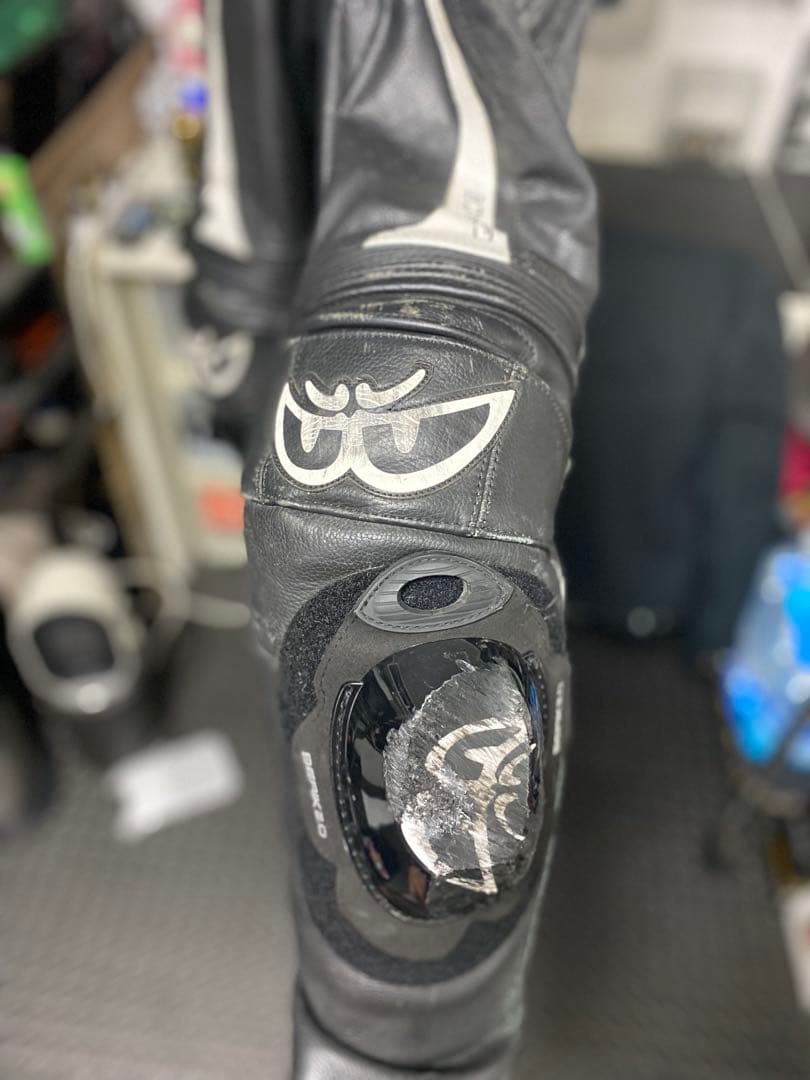 ベリック 20 G-PRACE革ツナギ サイズ50