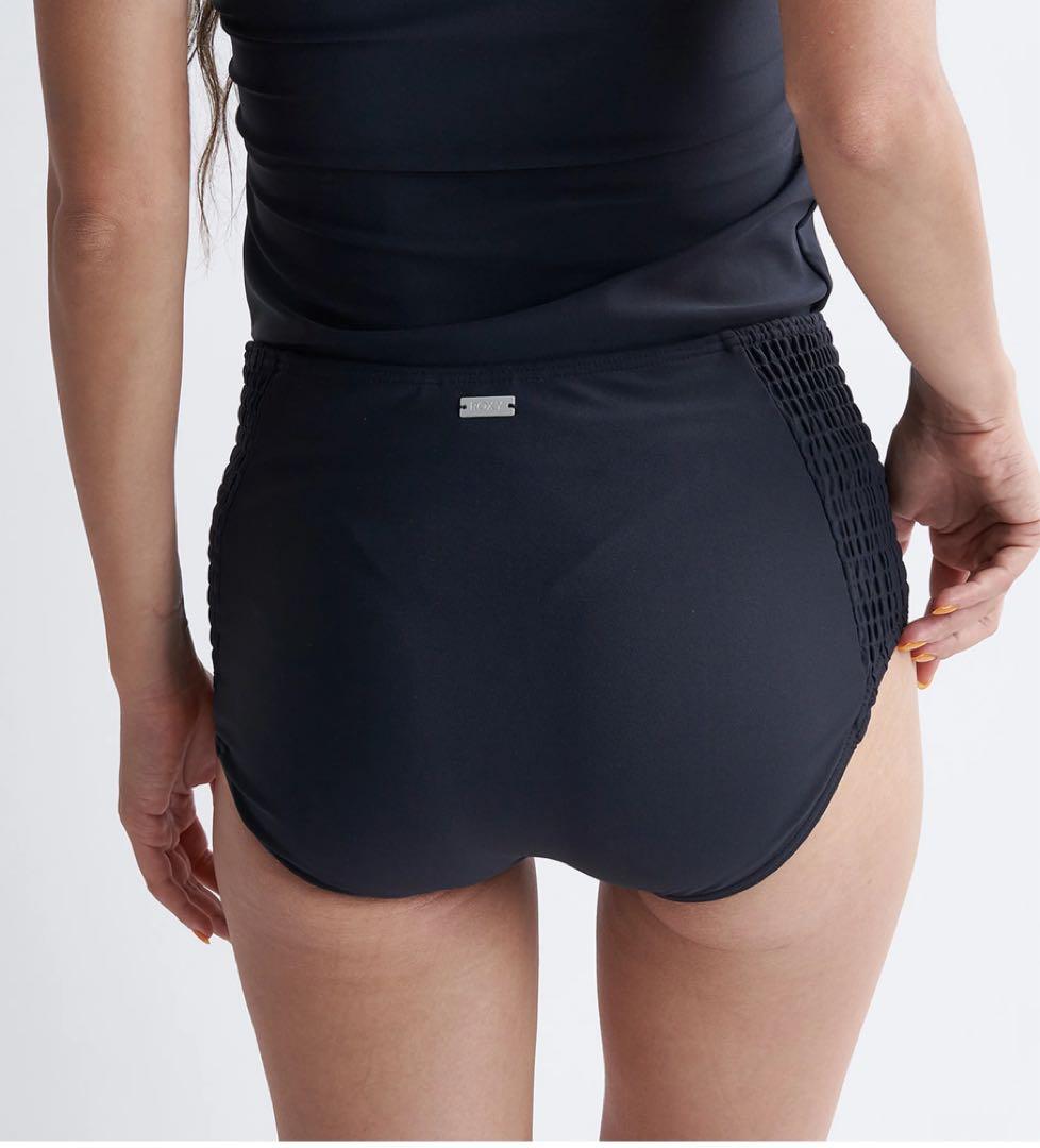 いわし様　新品 ロキシー Roxy タンキニ ビキニ シャーリングブラック L