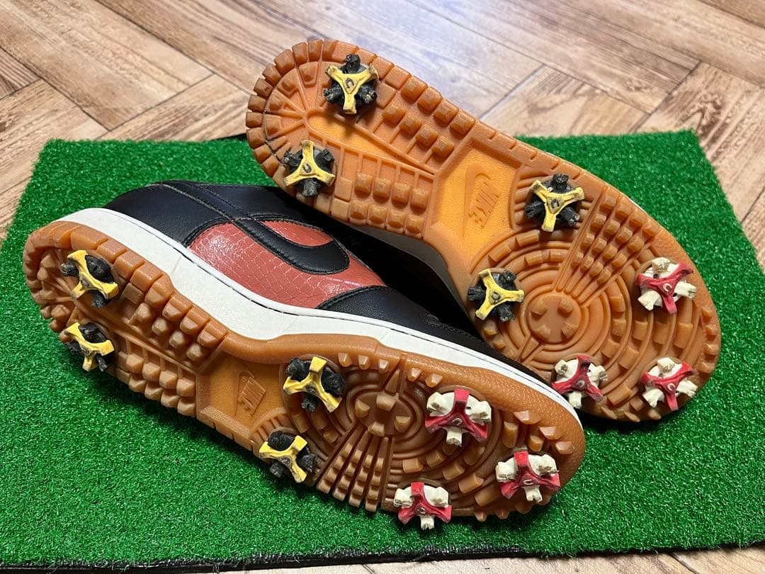 訳ありNike ダンク ゴルフシューズ 黒/茶 替え鋲付き