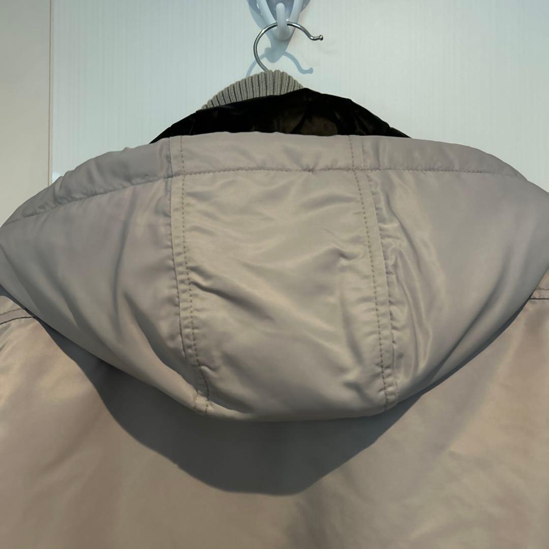 ALPHA INDUSTRIES MA-1ジャケット グレー フード付き