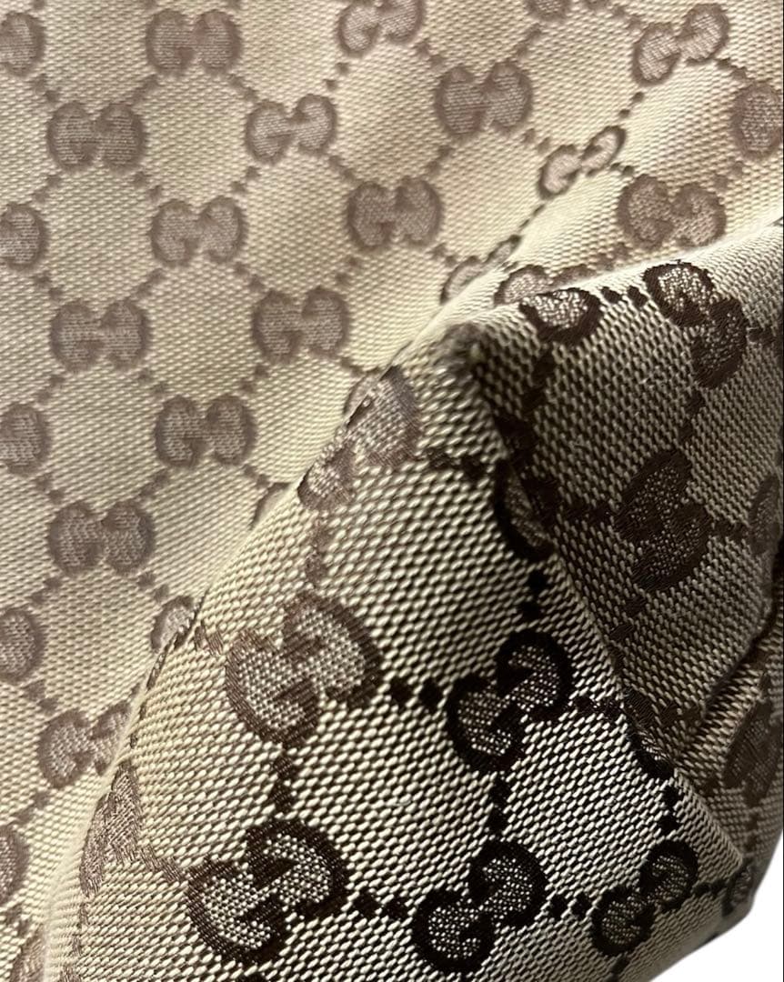 美品 GUCCI メッセンジャーバッグ シェリーライン GG キャンバス