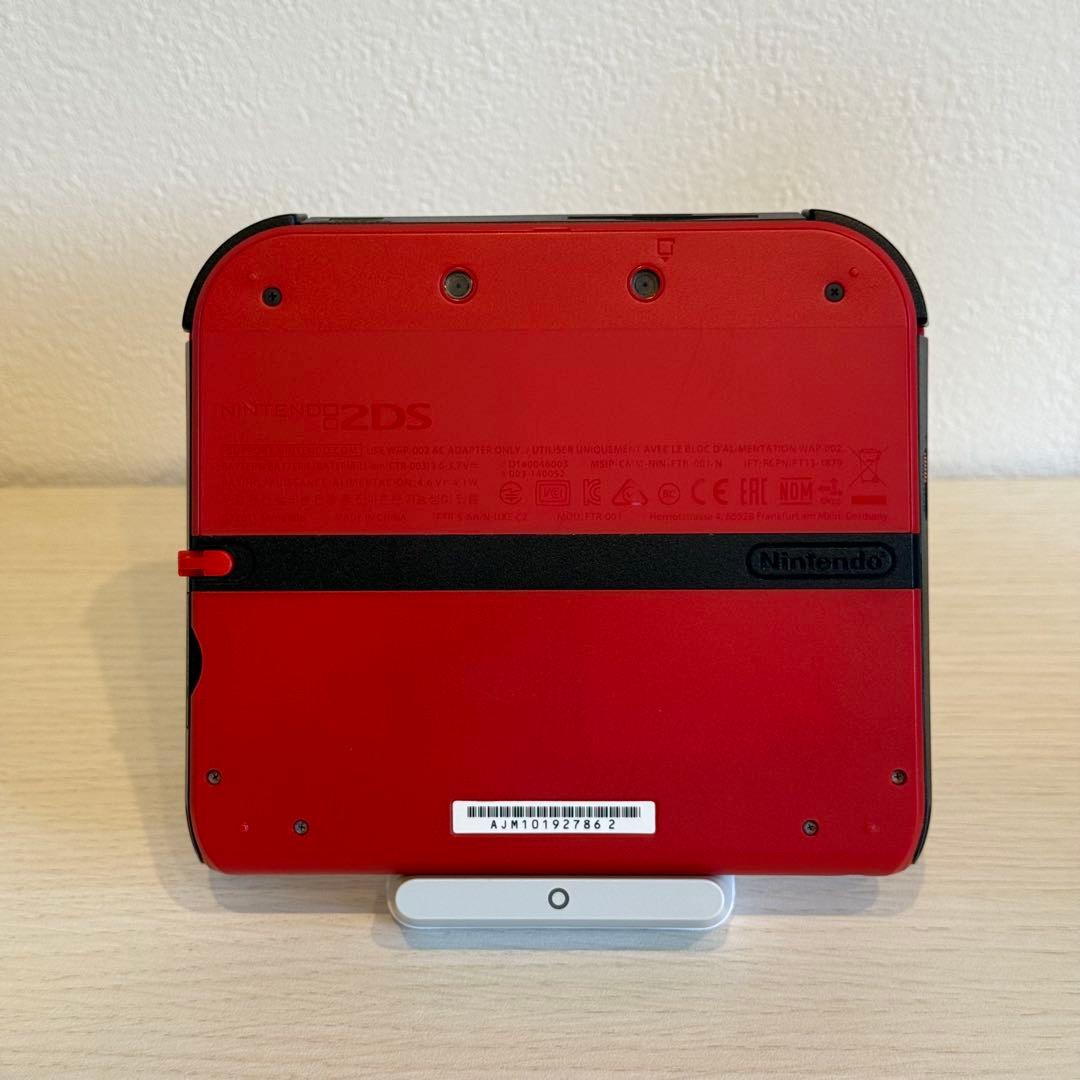 ニンテンドー2DS レッド 箱付き 3-029