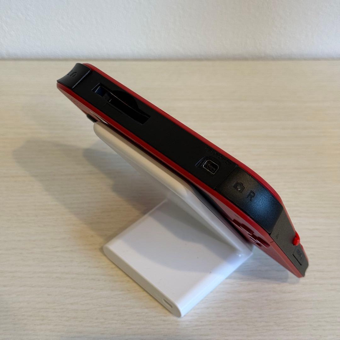 ニンテンドー2DS レッド 箱付き 3-029