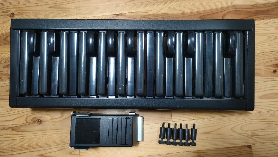 エレクトーン補助ペダル、エクスプレッション用ペダルのセット