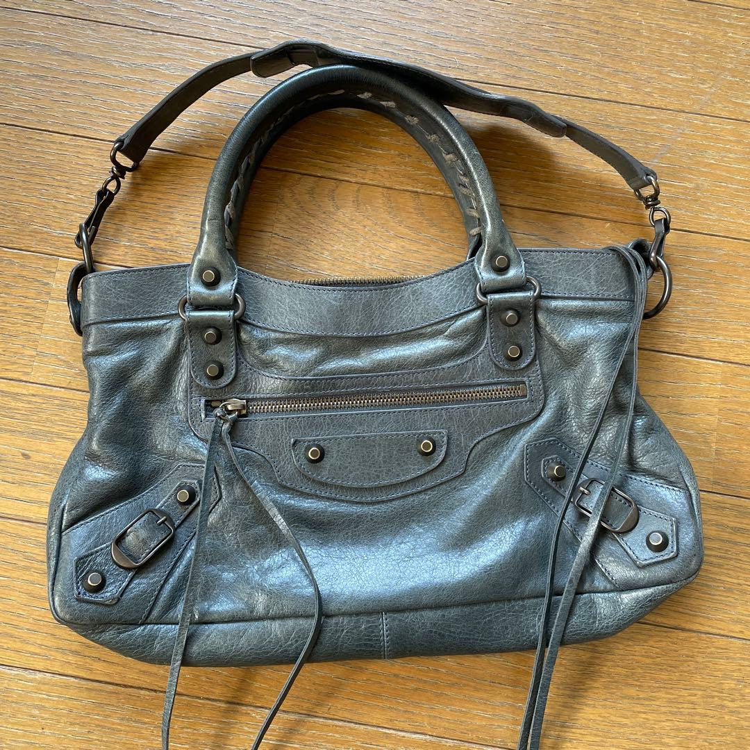 《美品》BALENCIAGA ザシティ レザー 2WAY ハンドバッグ ブラック