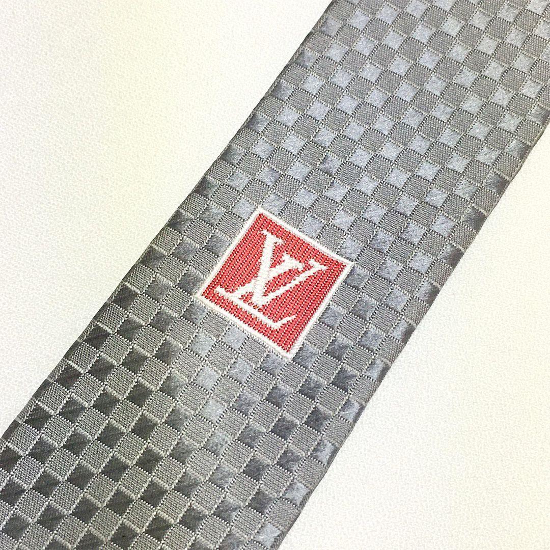 未使用級 ルイヴィトン Louis Vuitton ネクタイ グレー ダミエ