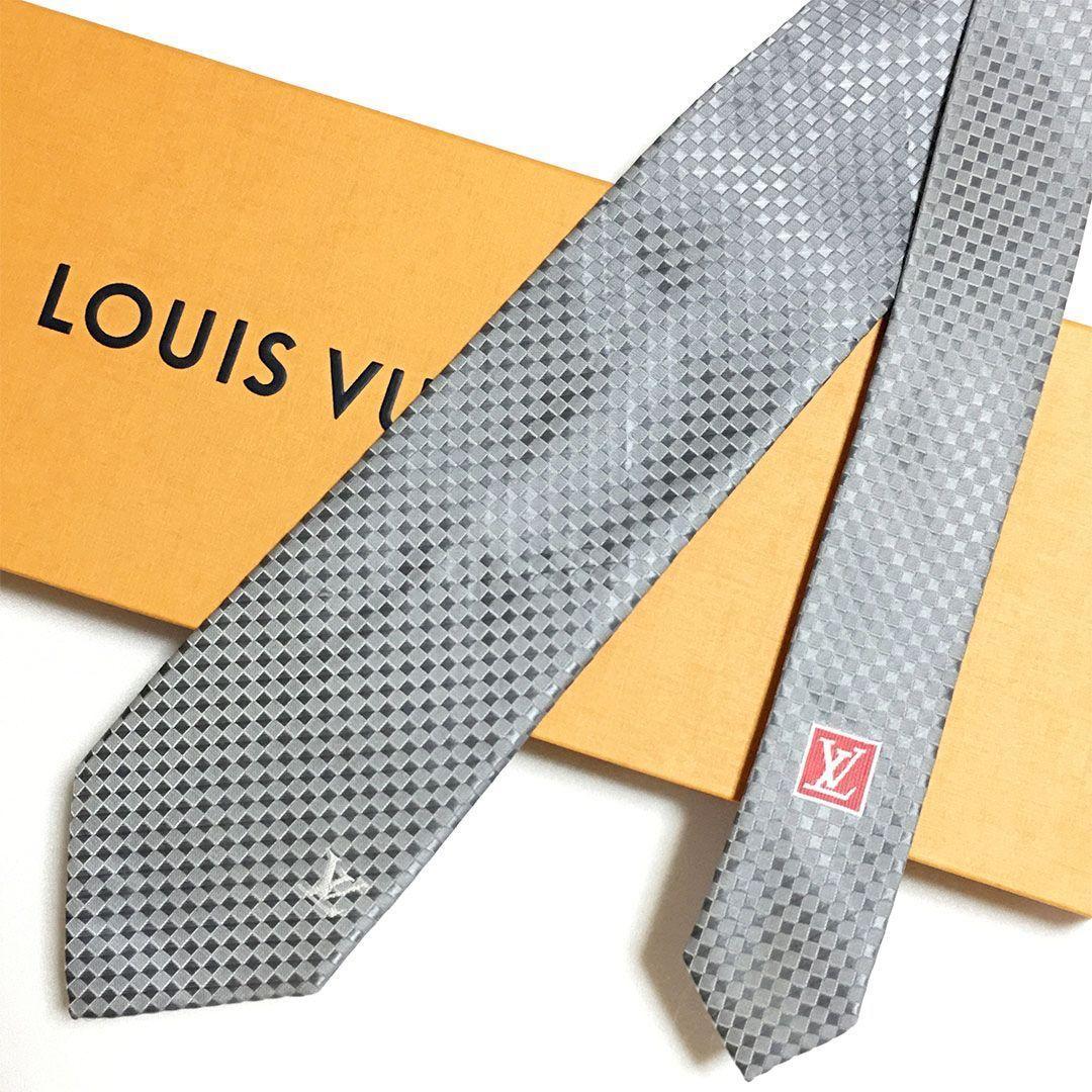 未使用級 ルイヴィトン Louis Vuitton ネクタイ グレー ダミエ
