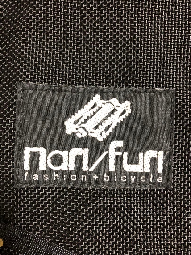 narifuri メッセンジャーバッグ　ブラック