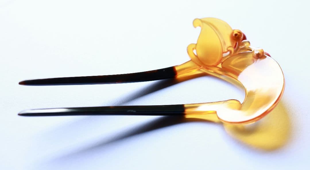 な*な様 絶品！ アンティーク かんざし 珊瑚 赤珊瑚 本べっ甲