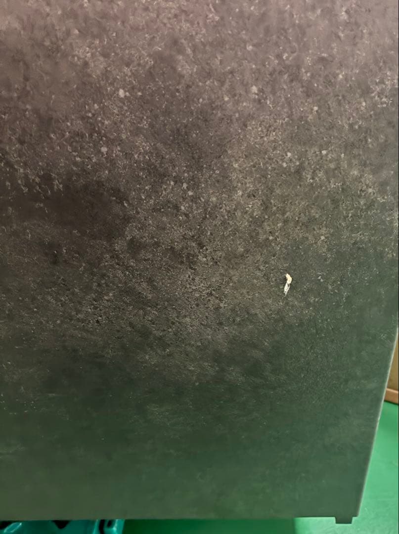 若干色ムラあり、パモウナ EMA-1400Rカウンター 幅140cm