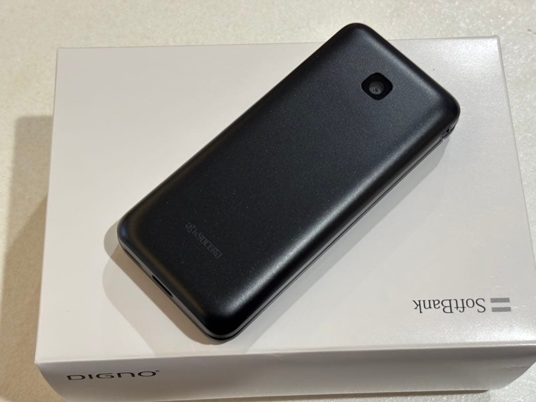 SoftBank DIGNOケータイ4 A202KC ブラック 20115