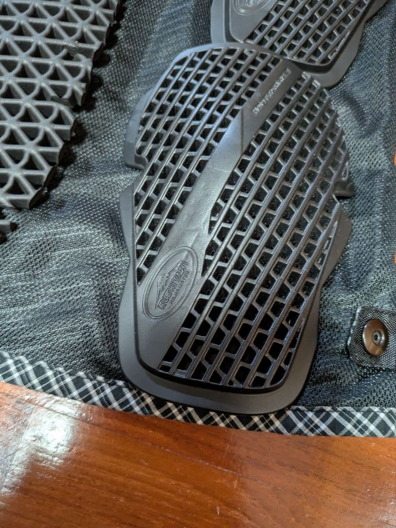 SEIJI　ヨシムラ　メッシュジャケット