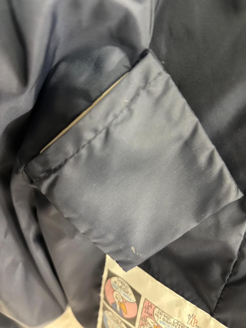超美品 MONCLER ネイビー ダウンジャケット 12号 152cm