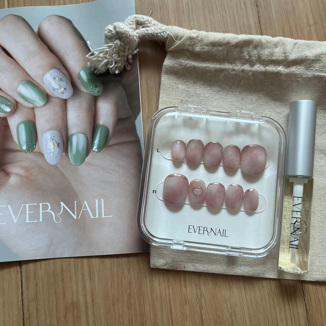 ever nail バレンタイン限定　ショートラウンド　新品　エバーネイル